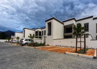 Olifants Retreat parking and outside street