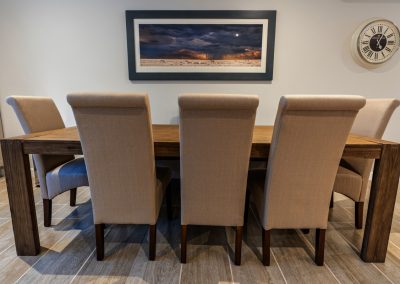 Olifants Retreat Dining table